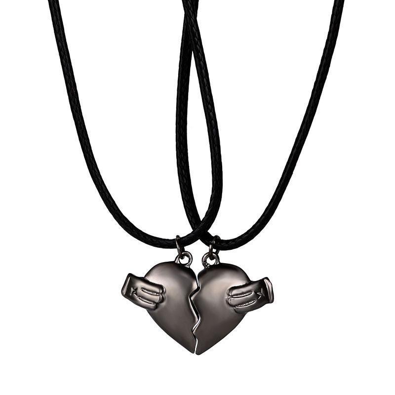 Magnetic Heart Necklace Set (2pcs)