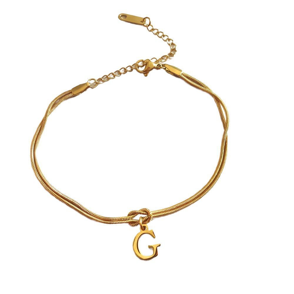 A-Z Love Knot Bracelet – Personalized Gold Charm